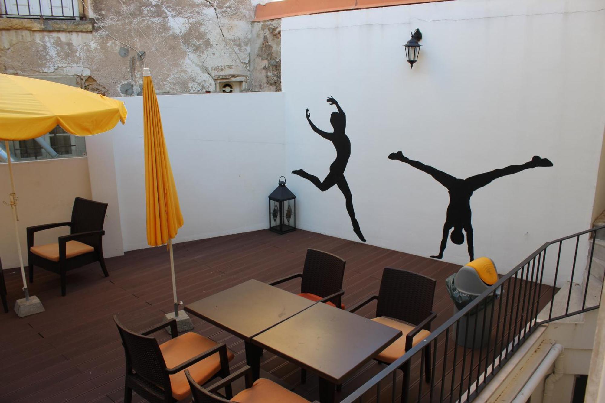 Serenata Hotel & Hostel โกอิมบรา ภายนอก รูปภาพ